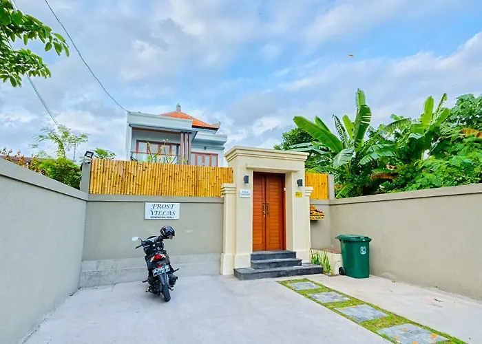 Caitlyn, - Modern 3 Bedroom With Private Pool!