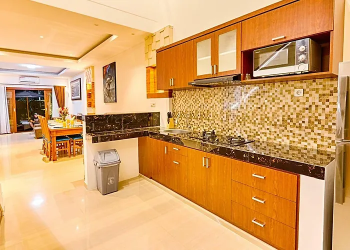 Caitlyn, - Modern 3 Bedroom With Private Pool! Villa Seminyak