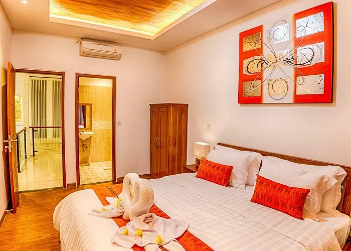 Villa Caitlyn, - Modern 3 Bedroom With Private Pool!