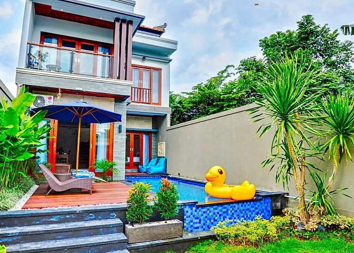Villa Caitlyn, - Modern 3 Bedroom With Private Pool!
